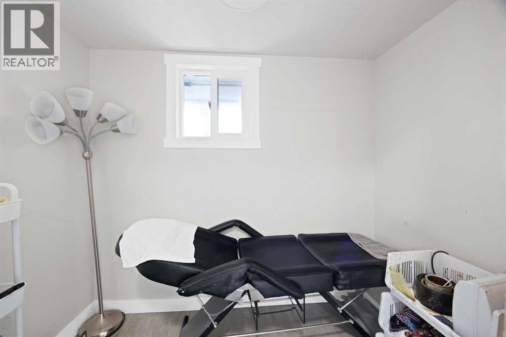 25 Martha's Meadow Place NE — photo 30