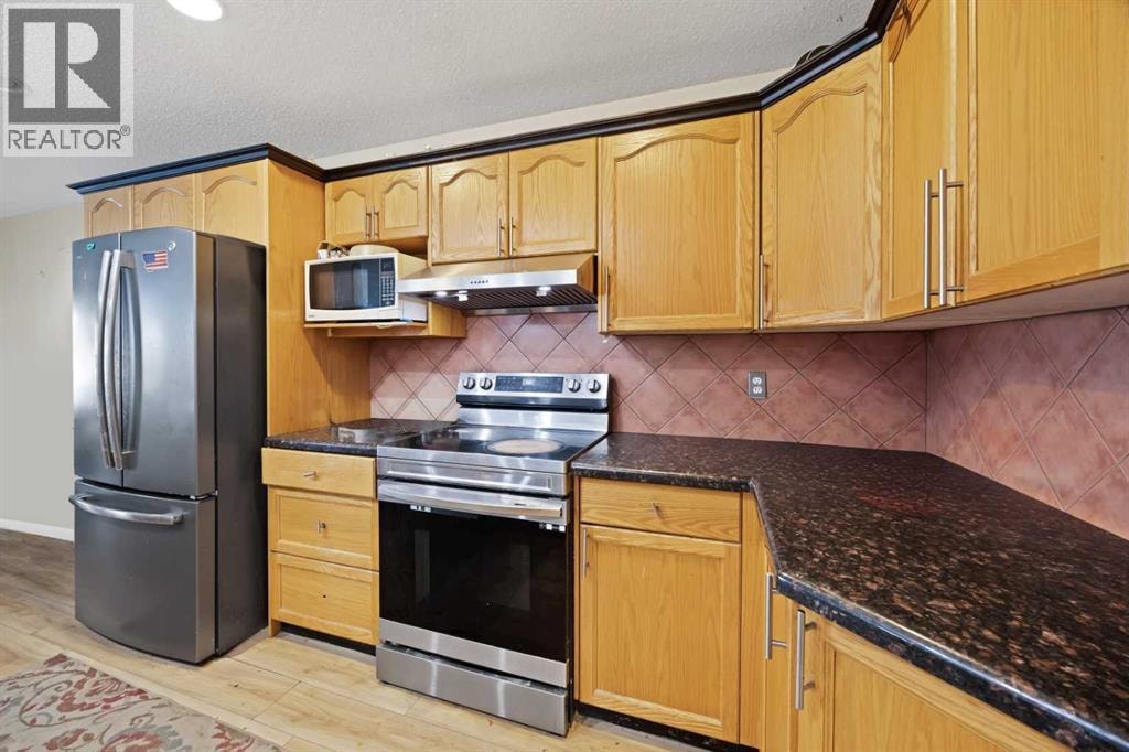 25 Martha's Meadow Place NE — photo 8
