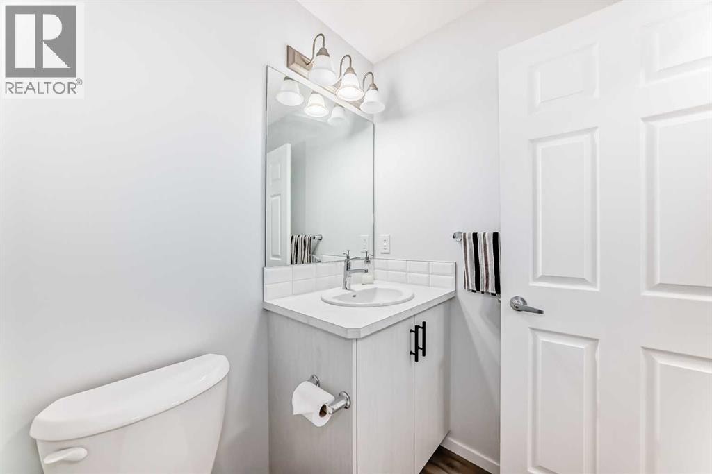 181 Yorkville Boulevard SW — photo 32