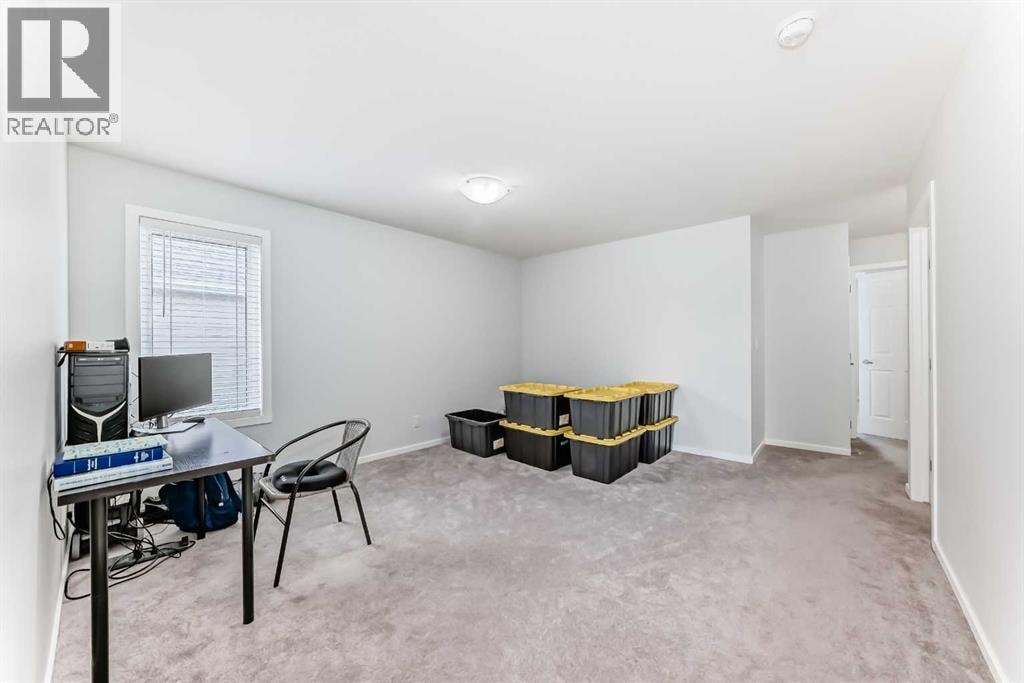 181 Yorkville Boulevard SW — photo 35