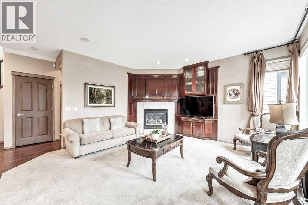 40 Cougar Ridge Heights SW — photo 11