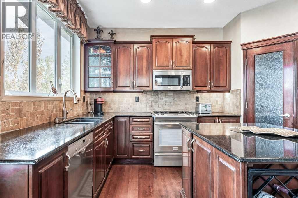 40 Cougar Ridge Heights SW — photo 18