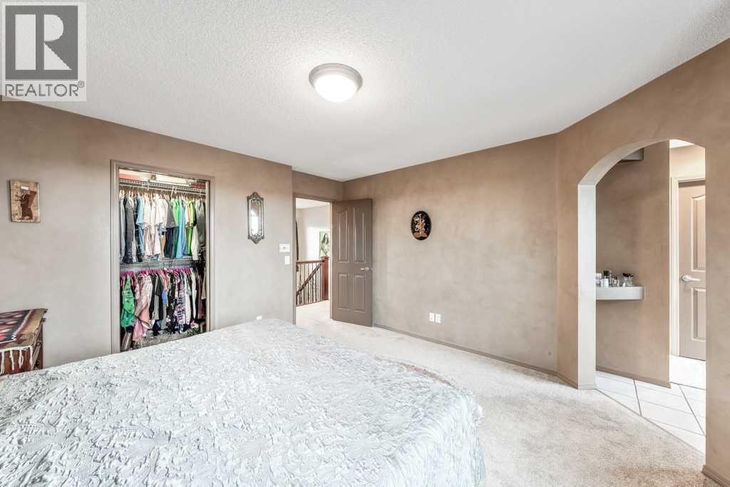 40 Cougar Ridge Heights SW — photo 33