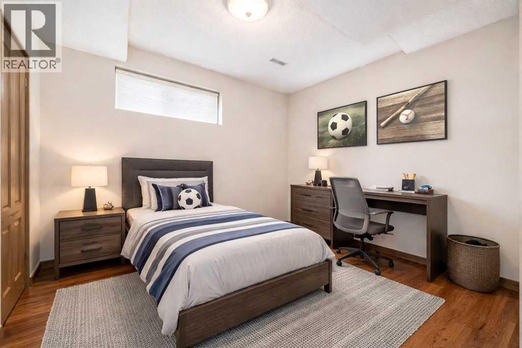 40 Cougar Ridge Heights SW — photo 44