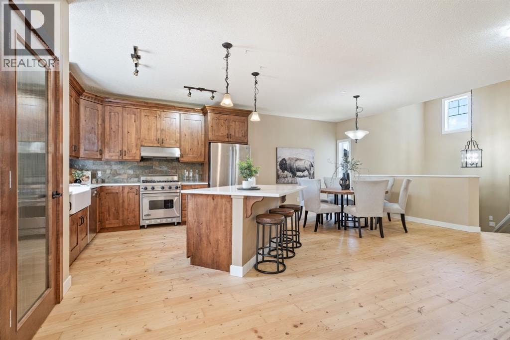 135 Drake Landing View — photo 6