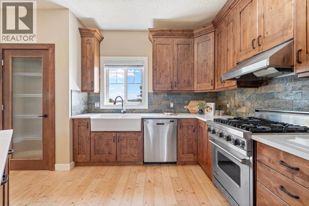 135 Drake Landing View — photo 7
