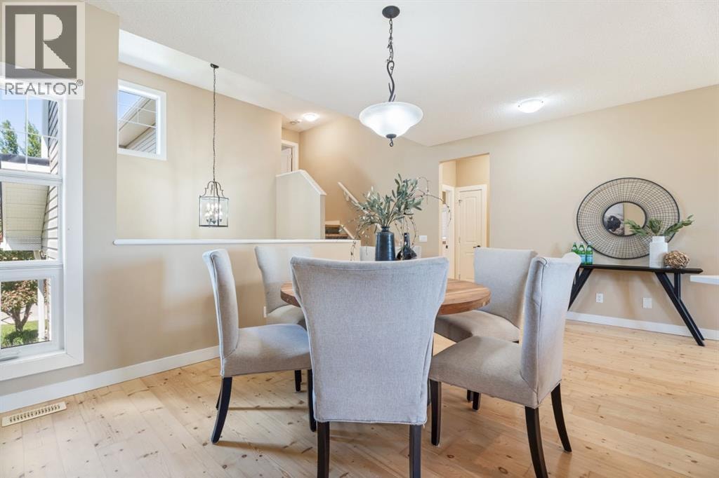 135 Drake Landing View — photo 11