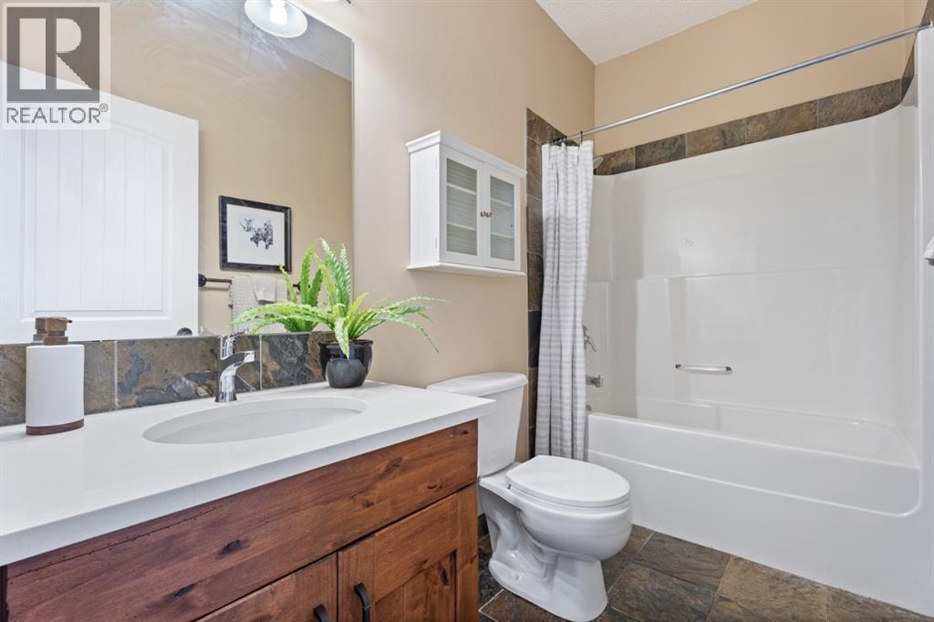 135 Drake Landing View — photo 23