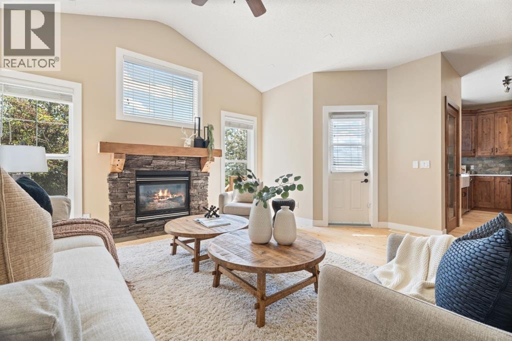 135 Drake Landing View — photo 13