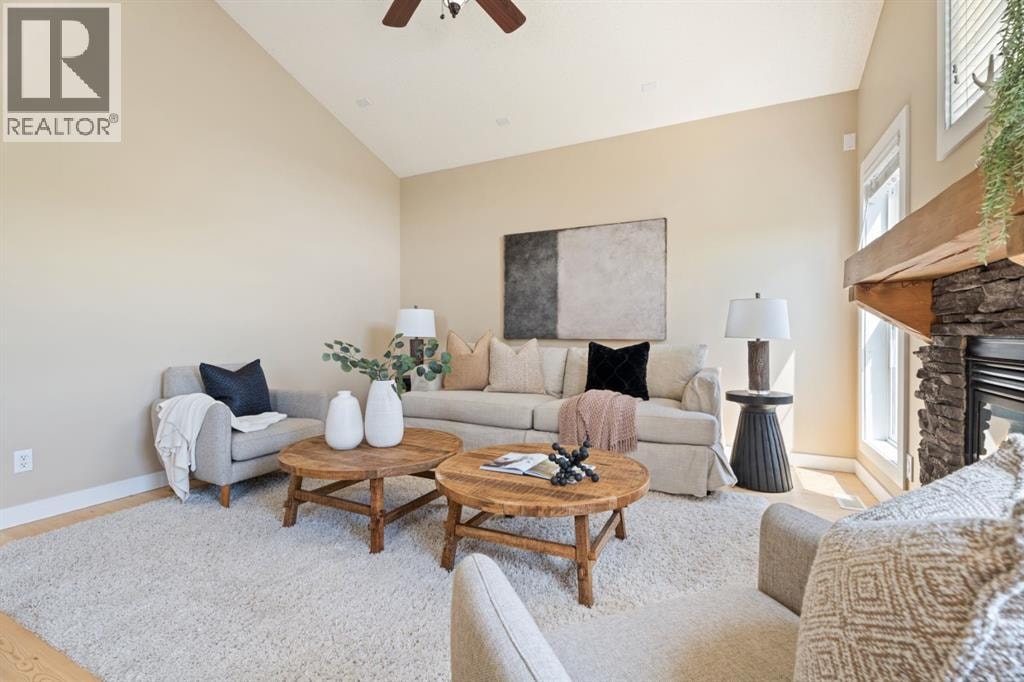 135 Drake Landing View — photo 15