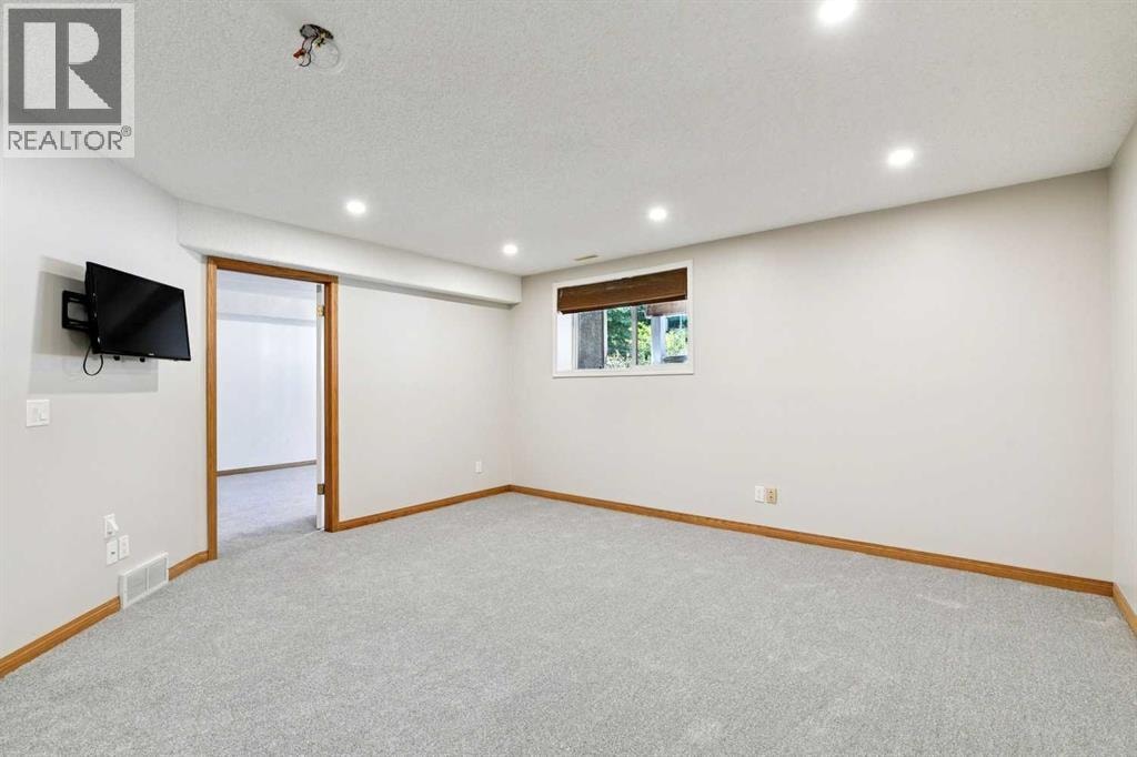 101 Sandstone Court — photo 25