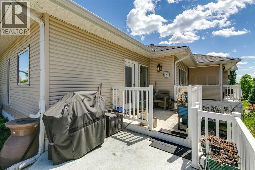 101 Sandstone Court — photo 31