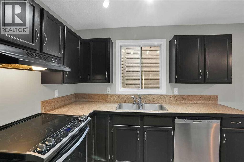 45 Shawinigan Road SW — photo 8