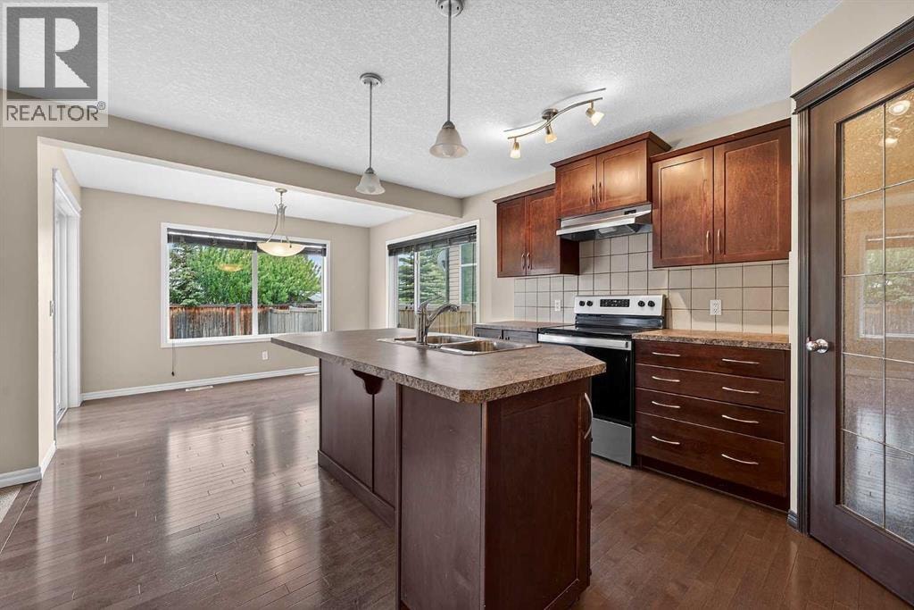 162 Cranwell Square SE — photo 14