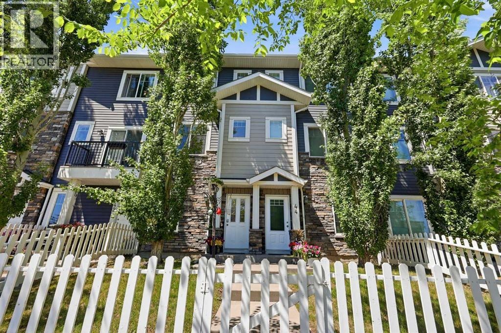 43, 300 Marina Drive — photo 2