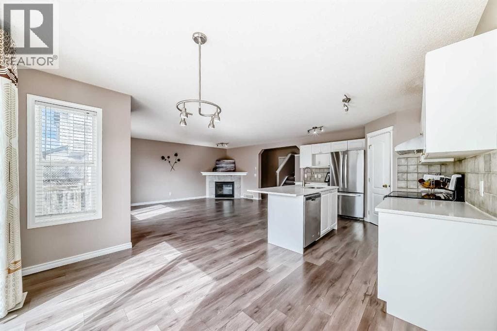 9 Somerside Crescent SW