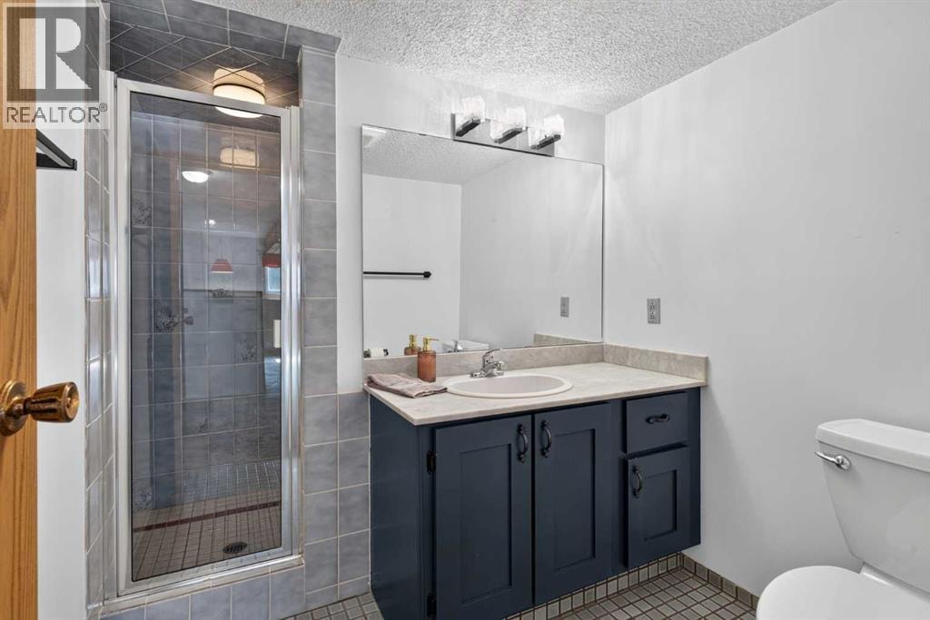 24 Mckenna Mews SE — photo 22