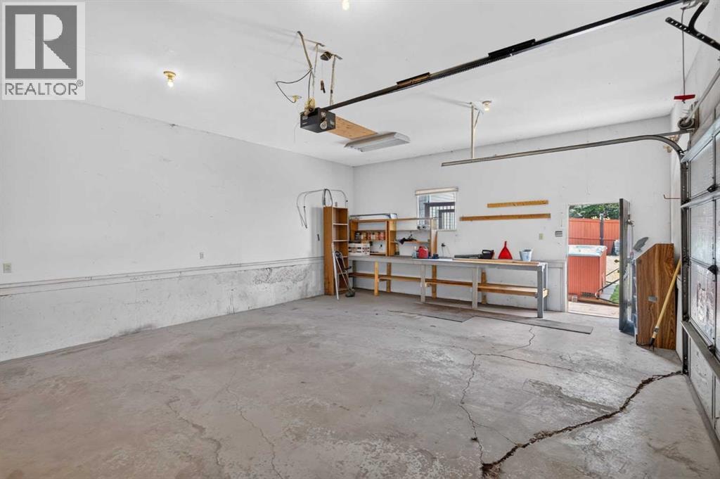 24 Mckenna Mews SE — photo 30