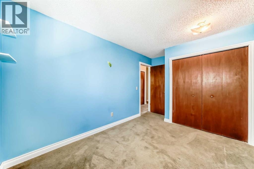 55 Woodstock Way SW — photo 21