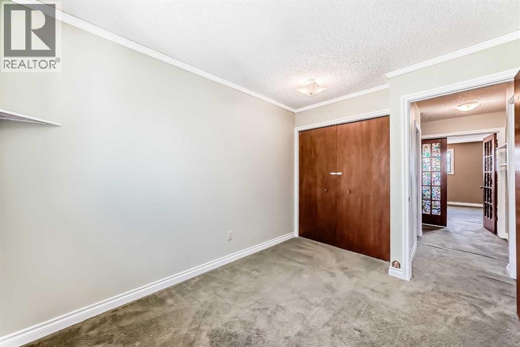 55 Woodstock Way SW — photo 23