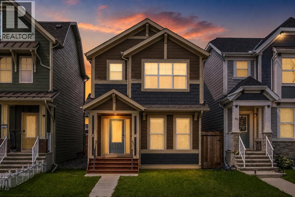 53 Masters Street SE
