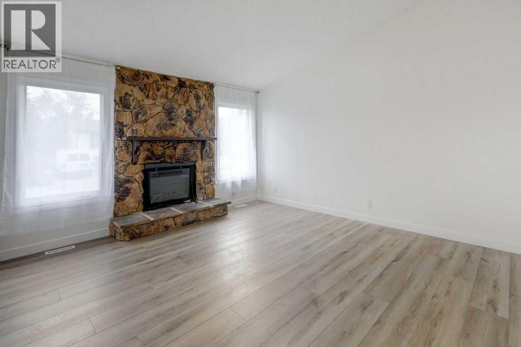 376 Whitlock Way NE — photo 8
