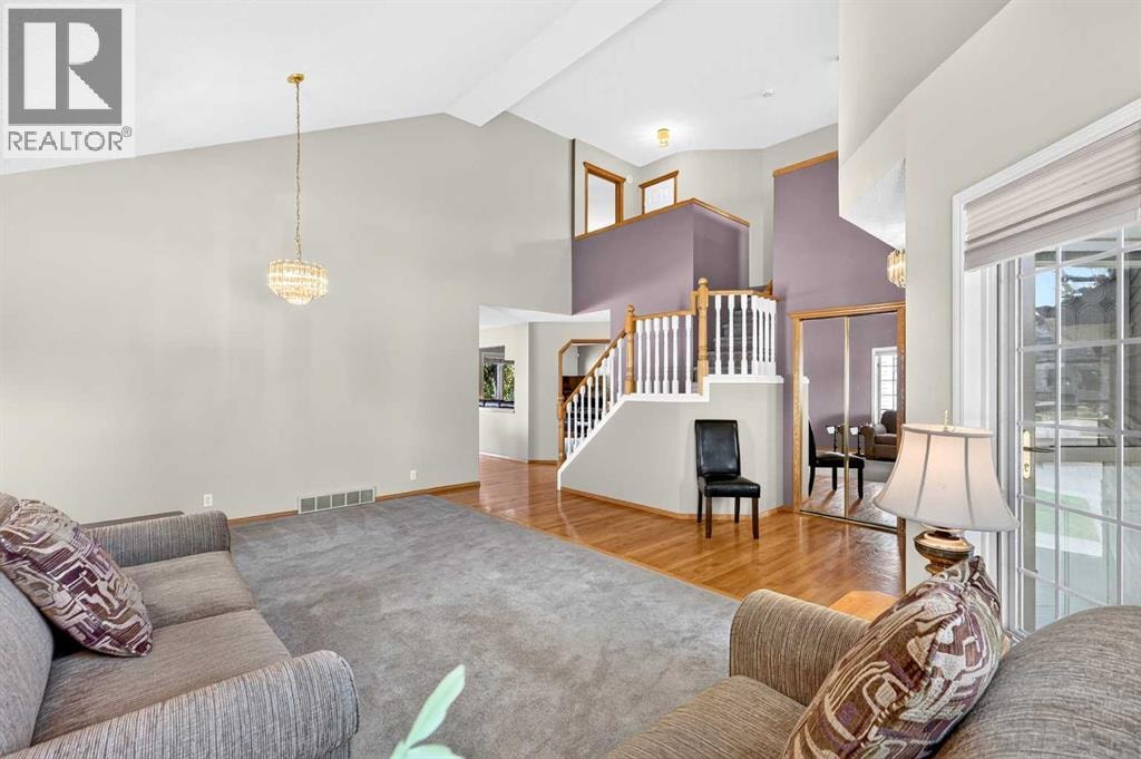 72 Douglas Park Boulevard SE — photo 10