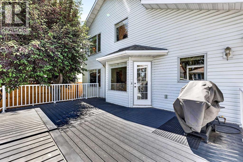 72 Douglas Park Boulevard SE — photo 38