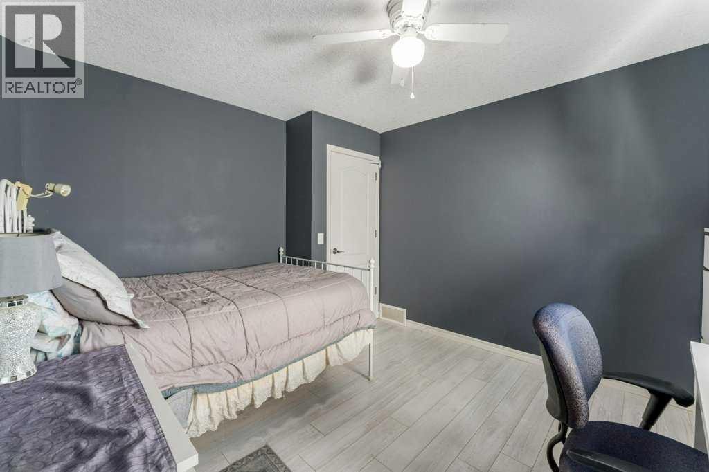 89 Cranarch Grove SE — photo 29
