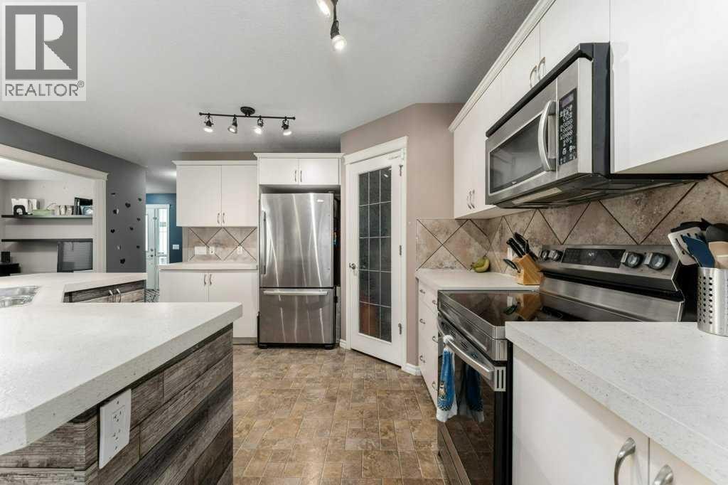 89 Cranarch Grove SE — photo 7