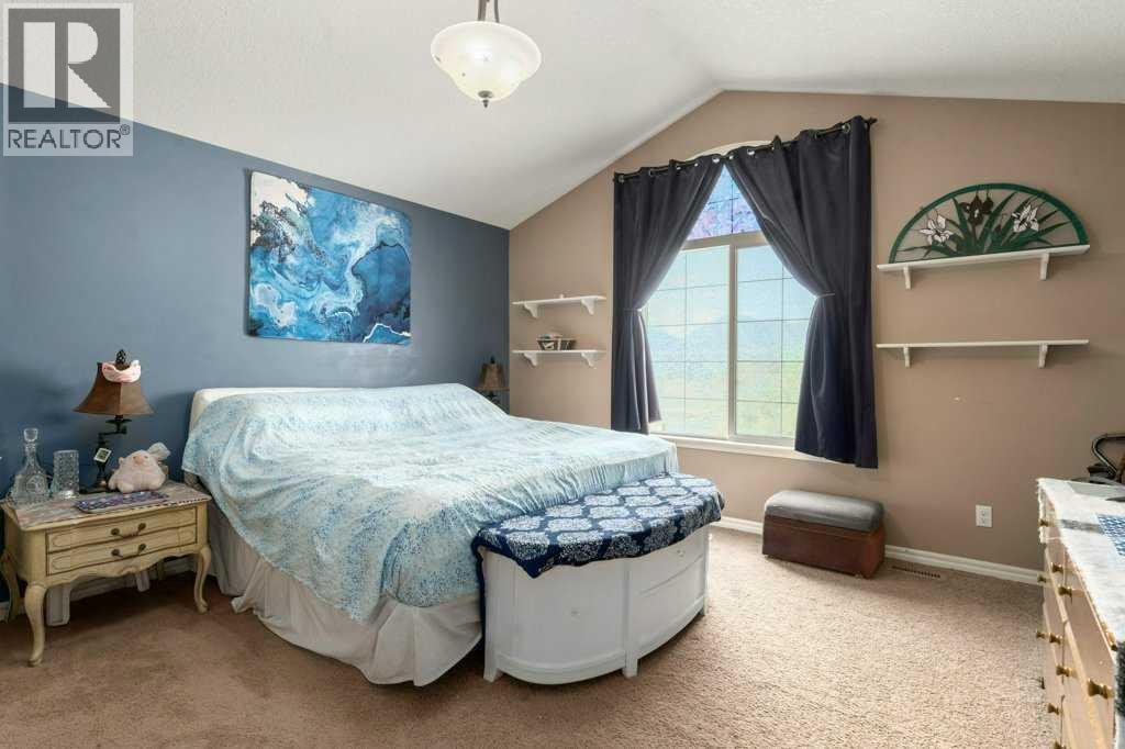 89 Cranarch Grove SE — photo 33