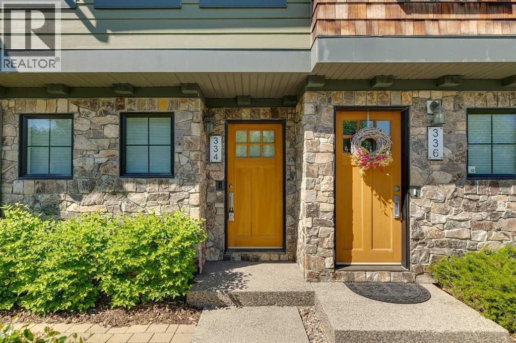 334 Ascot Circle SW — photo 4
