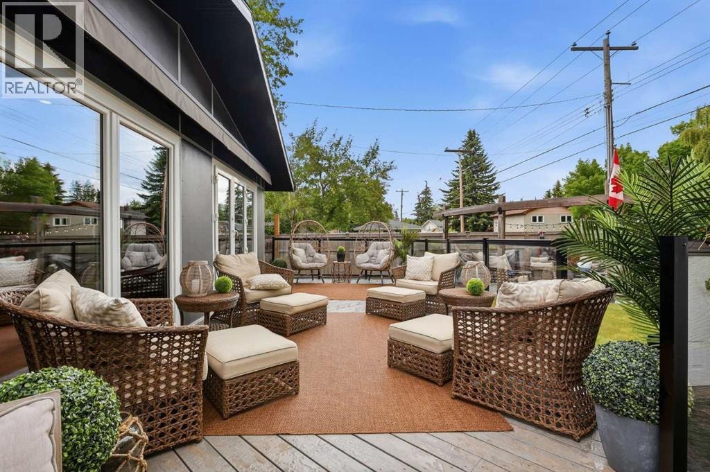 349 Capri Avenue NW — photo 41