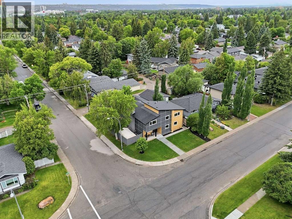 349 Capri Avenue NW — photo 47