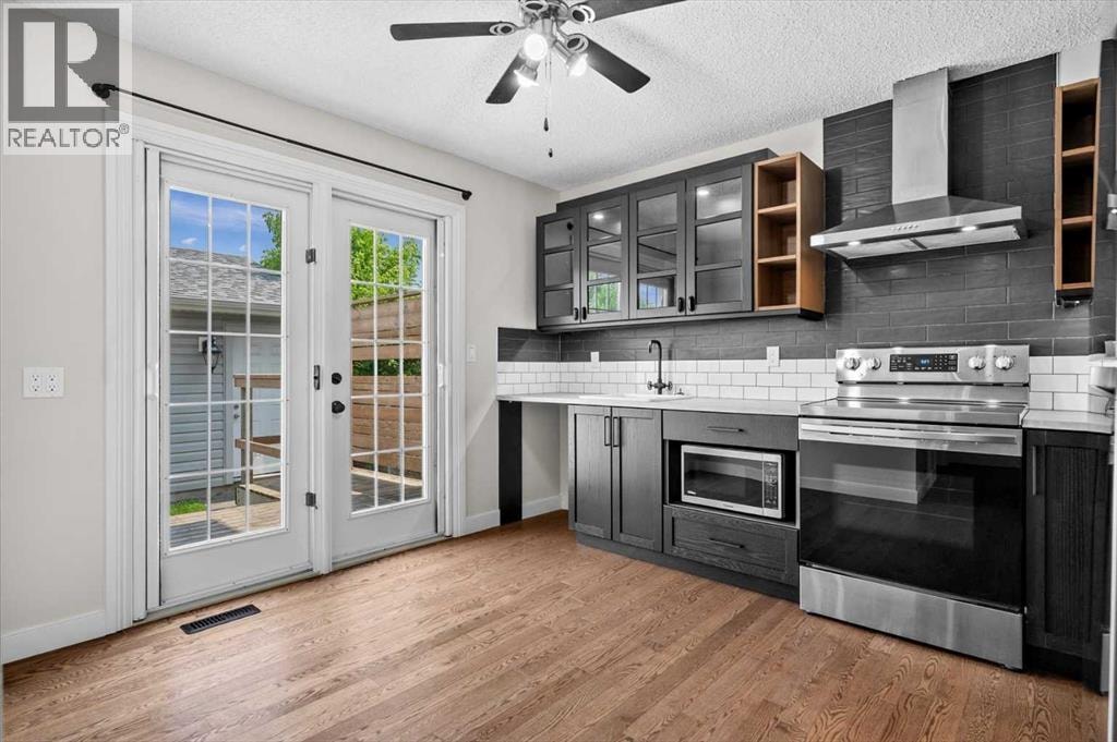 73 Sunvale Crescent SE — photo 14