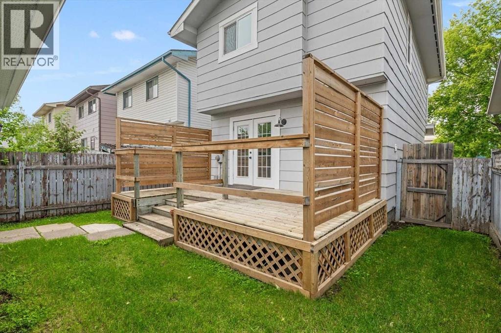 73 Sunvale Crescent SE — photo 36