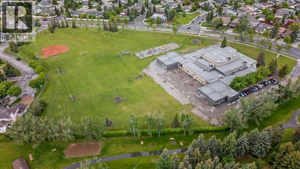 73 Sunvale Crescent SE — photo 41
