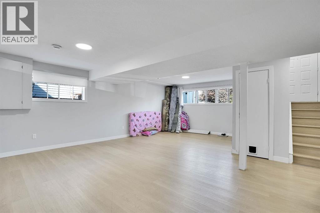39 Ventura Road NE — photo 3