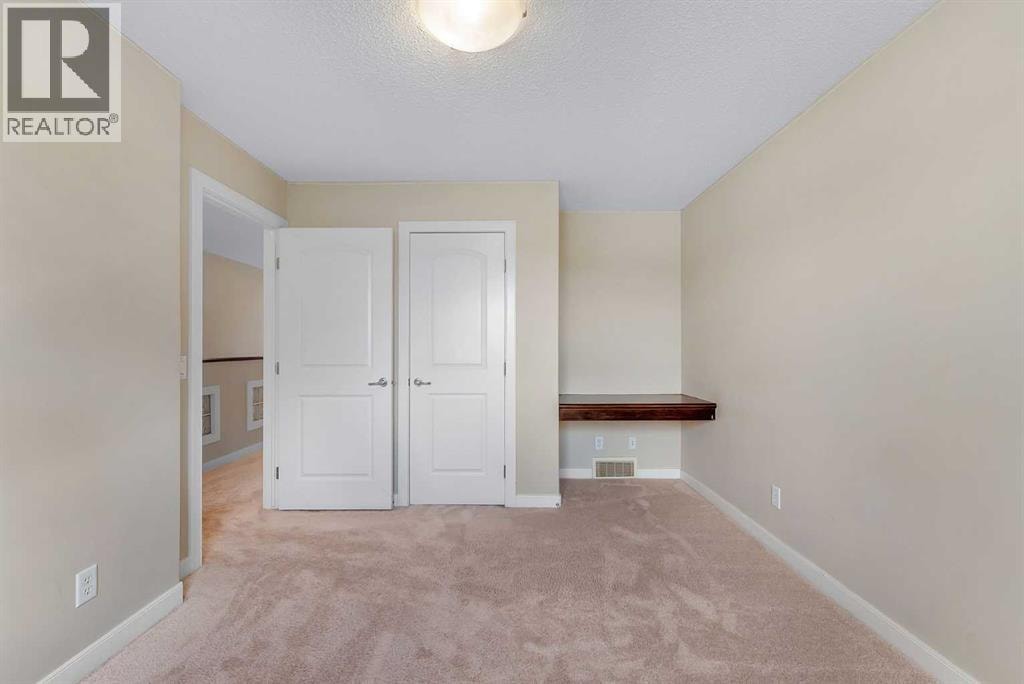 212 Springmere Road — photo 32