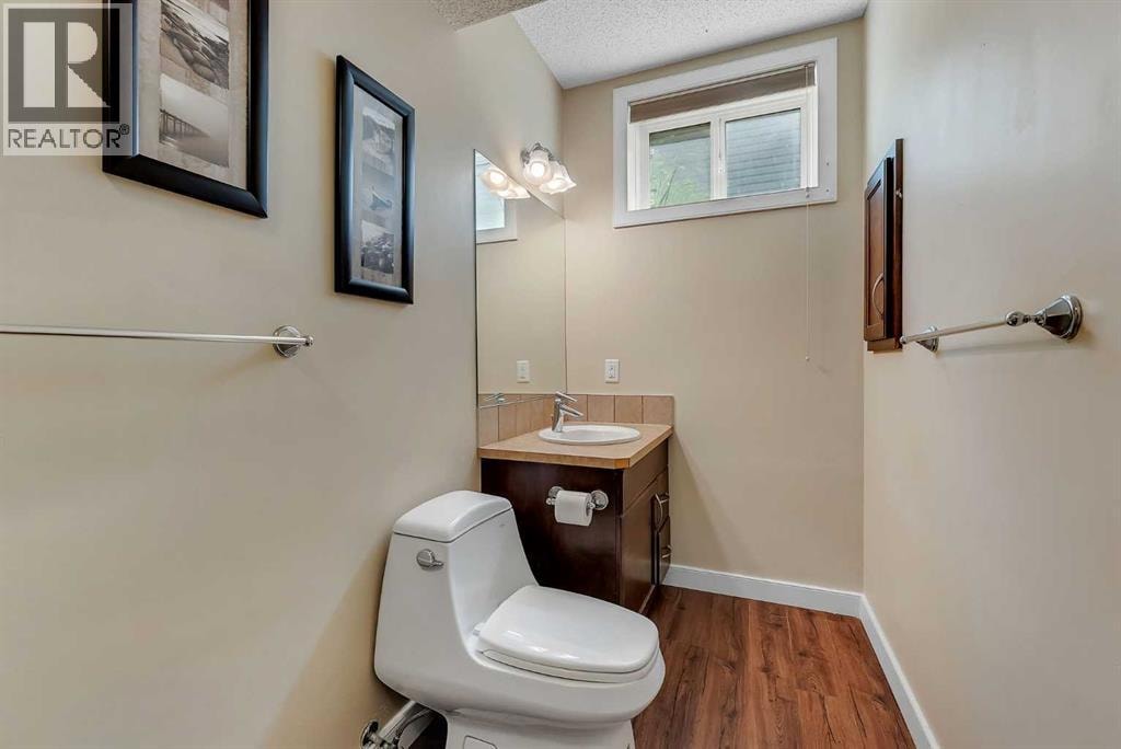 212 Springmere Road — photo 41