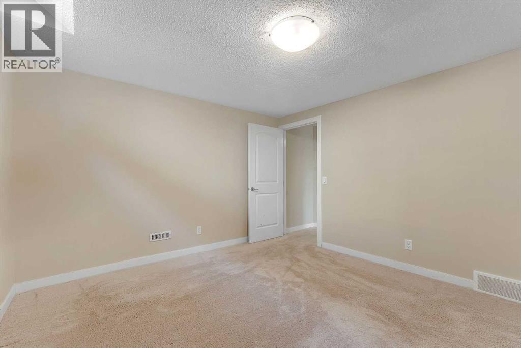 212 Springmere Road — photo 44